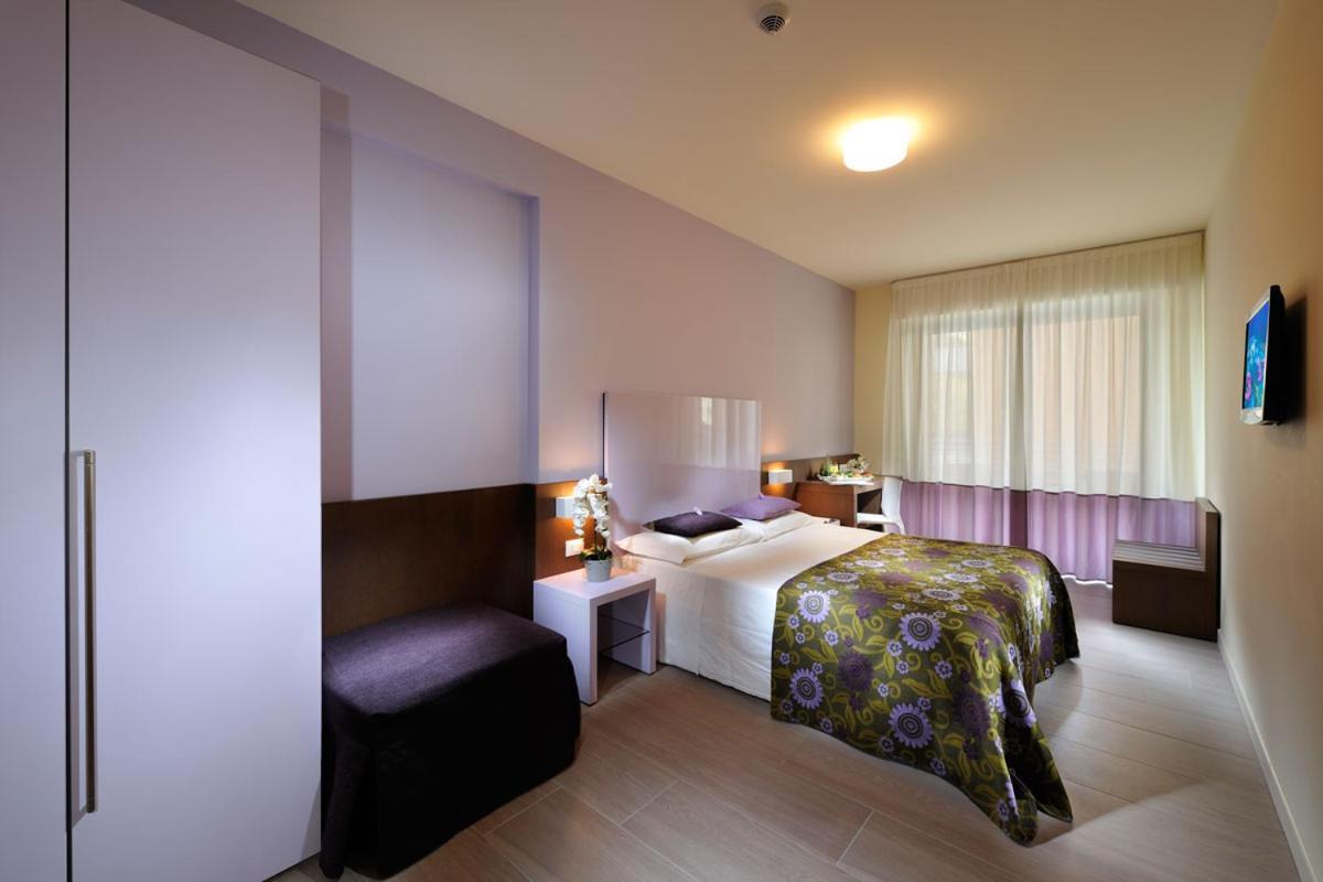 Hotel Luciana Bibione Buitenkant foto