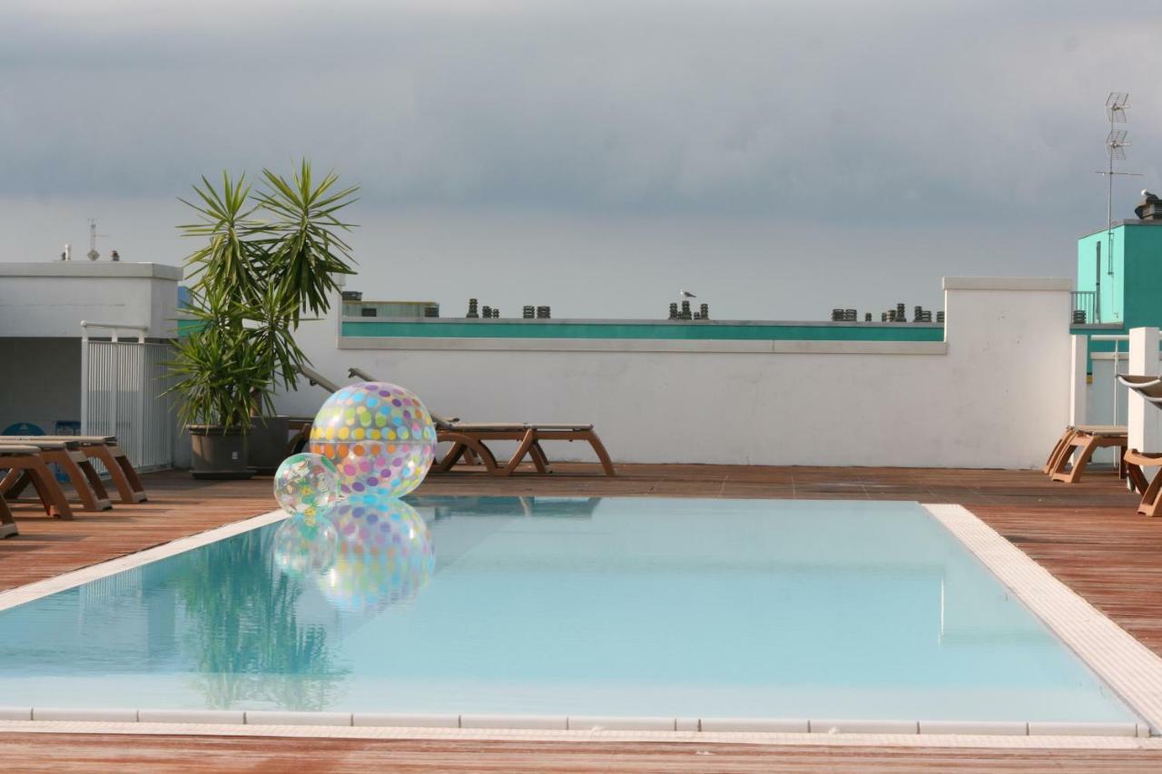 Hotel Luciana Bibione Buitenkant foto
